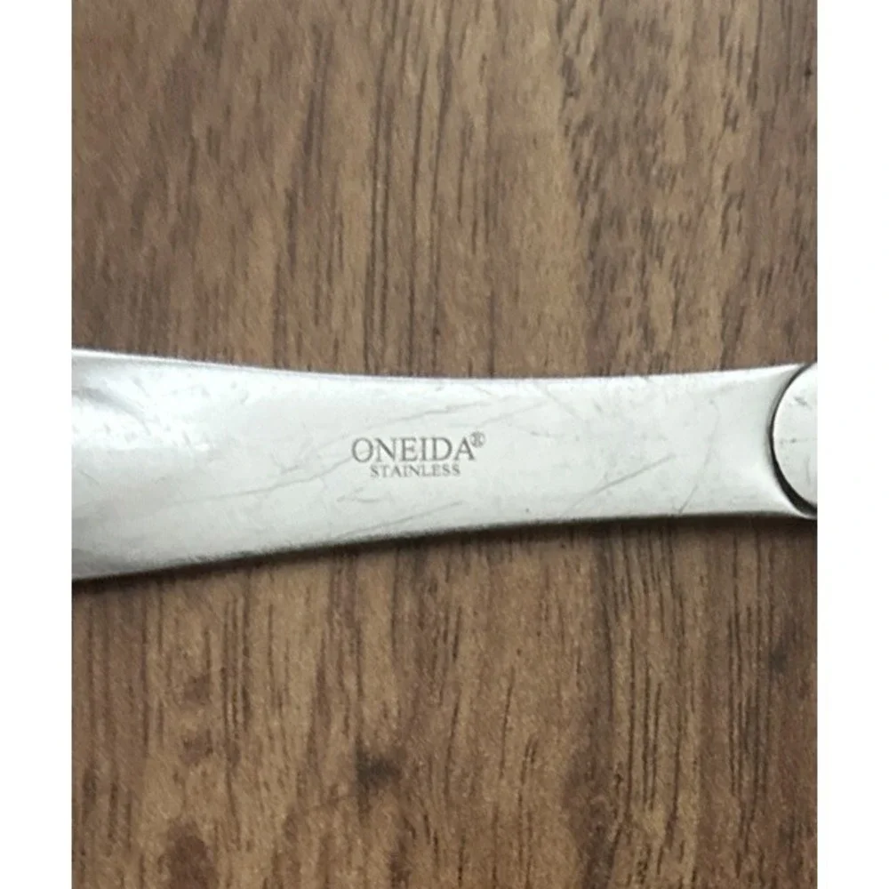 Oneida pie stylish any